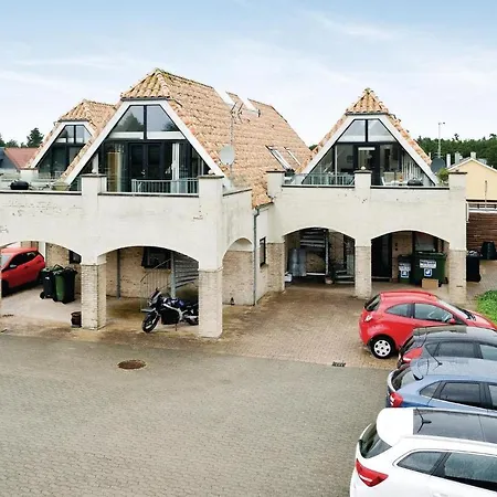 Two Bedroom In Blavand Varde
