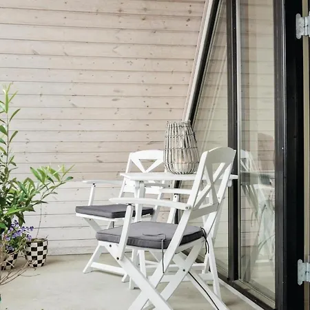 Two Bedroom In Blavand Appartamento *